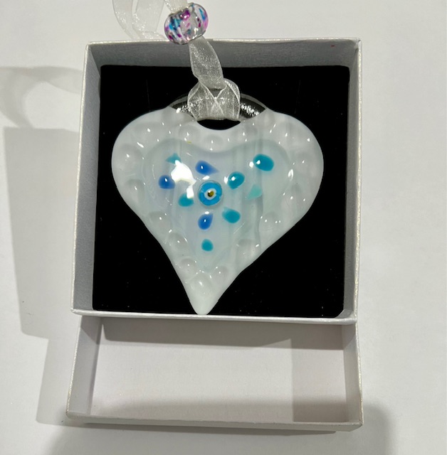 SML Fused Glass Heart: White with blue