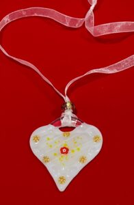 SML Fused Glass Heart: White with Red flower centre